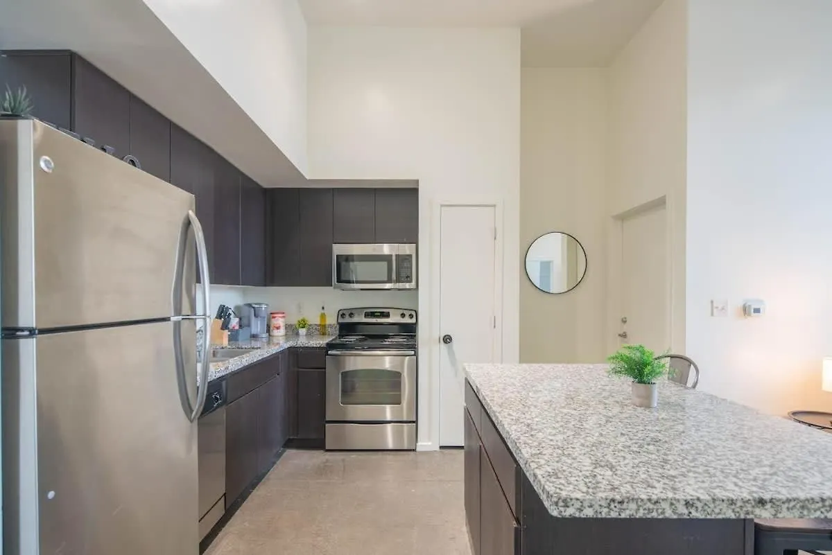 דירה פיניקס Cozy 2Bd - Central Dt - Gym, Pool, Parking - Sleep 8
